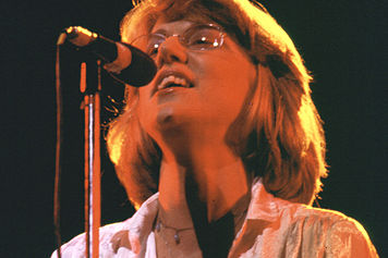 Jennifer Warnes